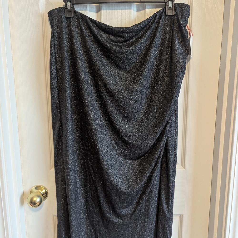 Chic Black Pencil Skirt